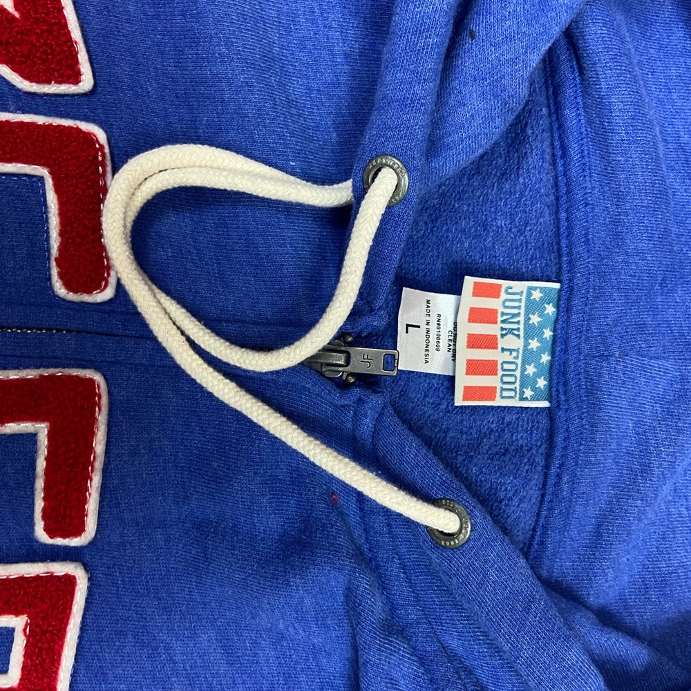 VINTAGE Men’s L JUNK FOOD Philadelphia 76ers Full Zip Hoodie Embroidered